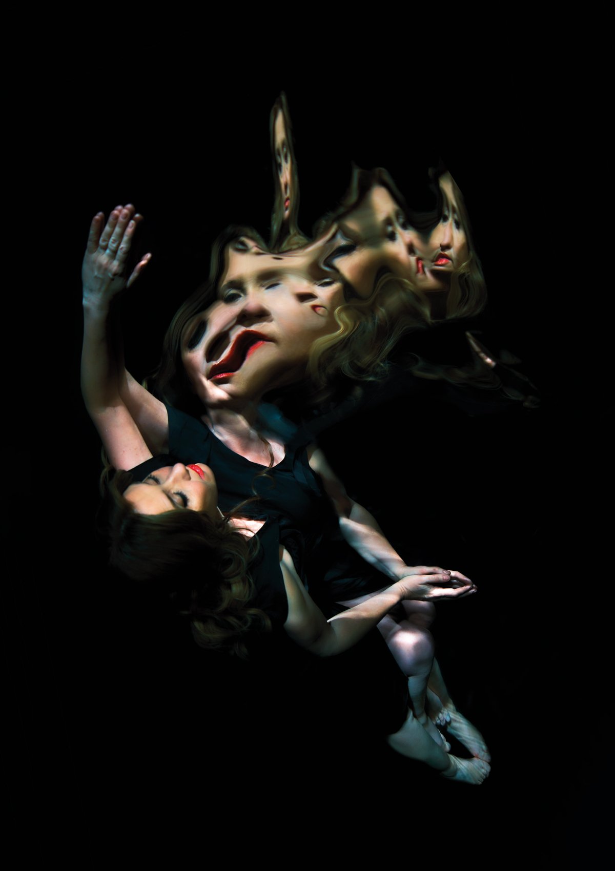 Edda Björg Eyjólfsdóttir leikur í Hamingjudögum