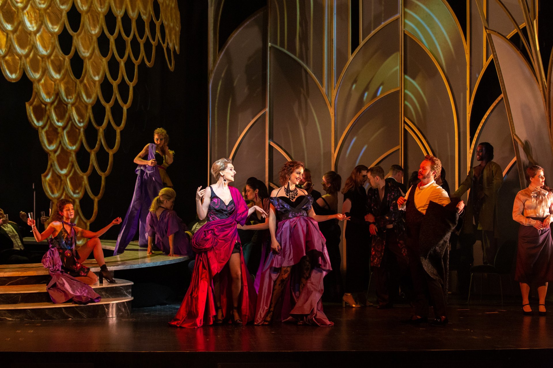 Aukasýning á La Traviata