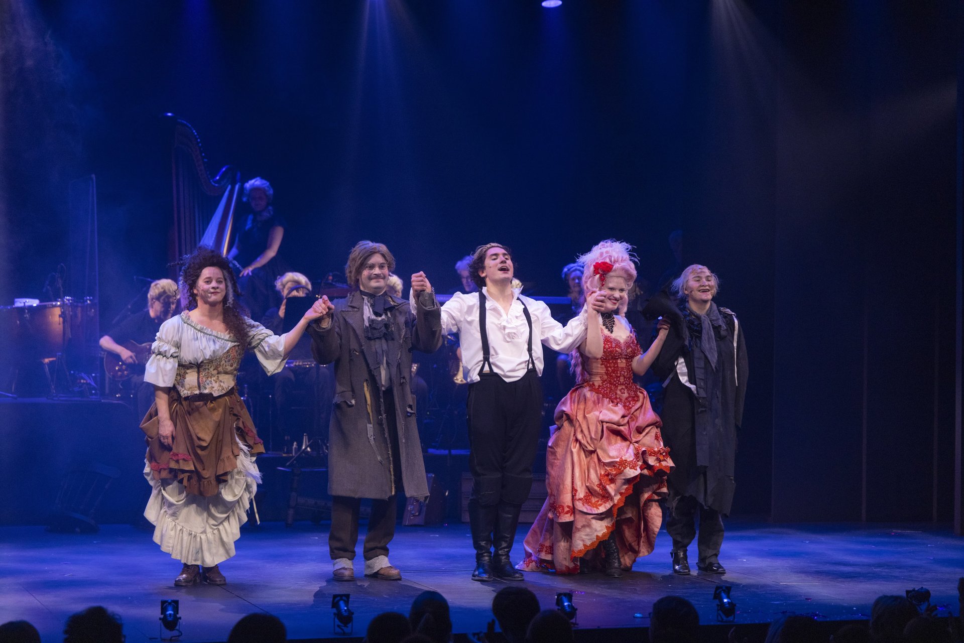 Fantagóð frumsýning á Birtíng