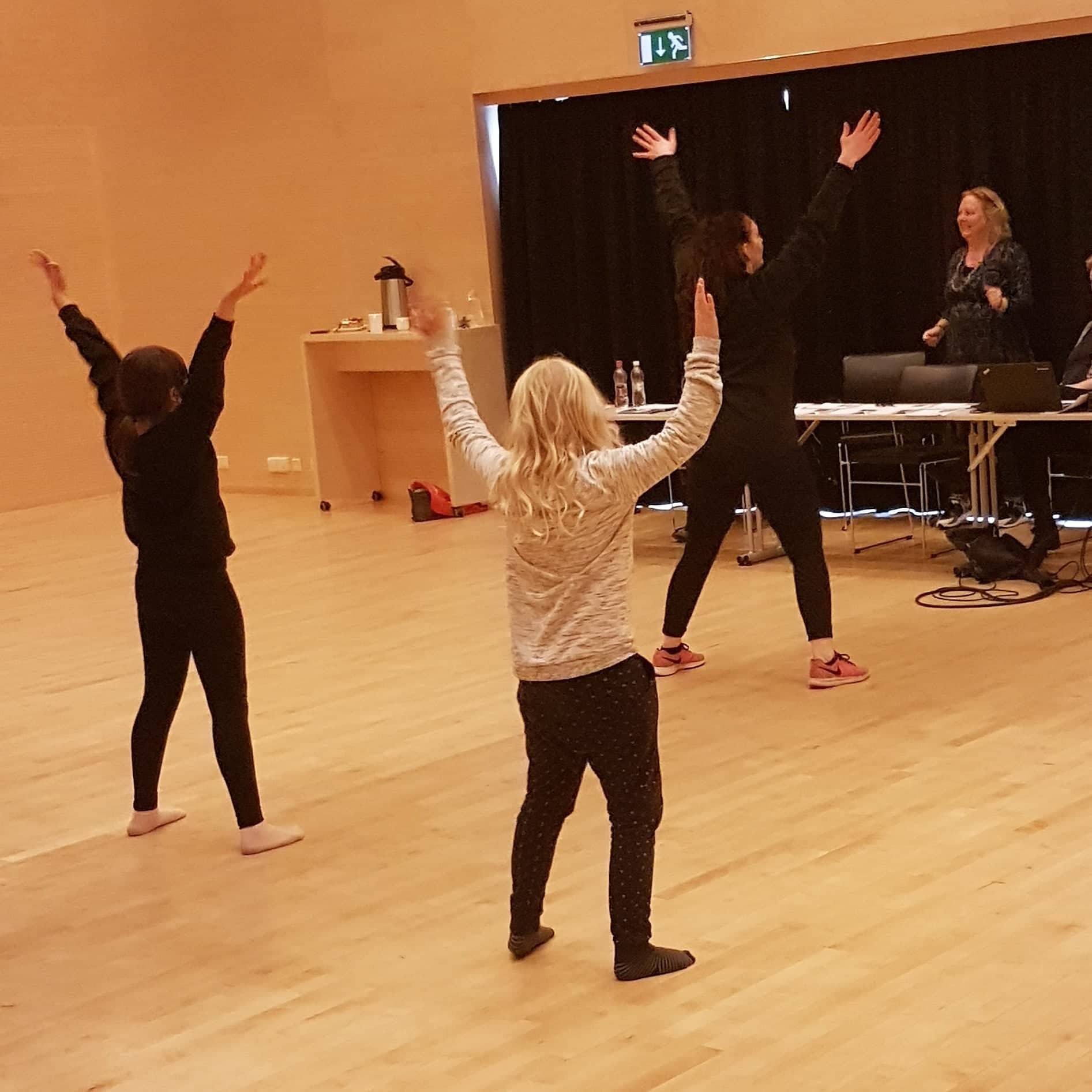 Hátt í 90 börn mættu í prufur