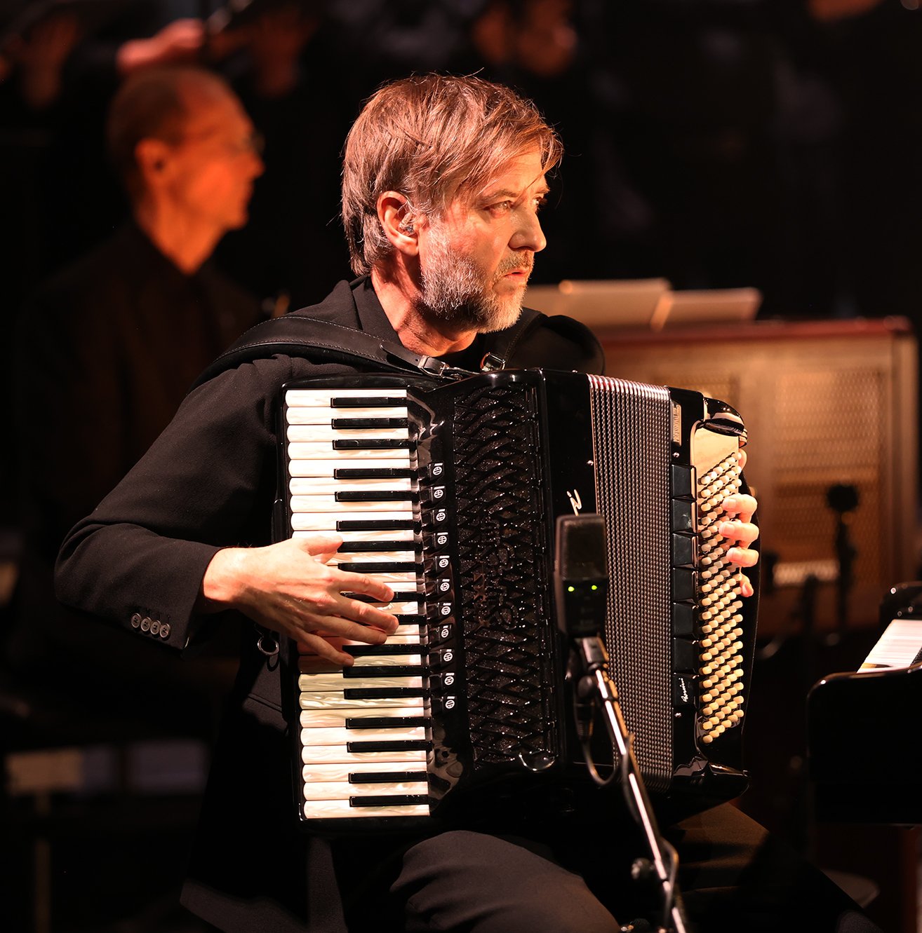 Ljósið í myrkrinu skein skært í Hofi.