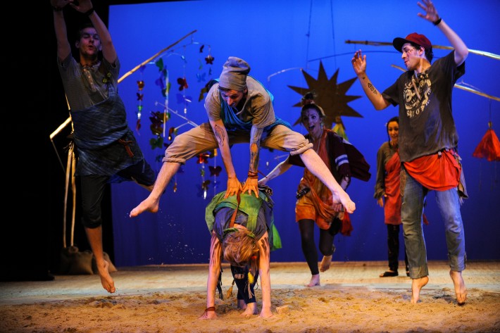 Blái hnötturinn fluttur á pólsku í Samkomuhúsinu