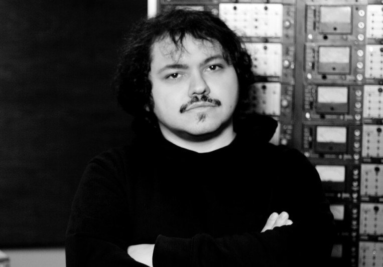 Stjarna úr heimi alþjóðlegrar kvikmyndatónlistar í Hof