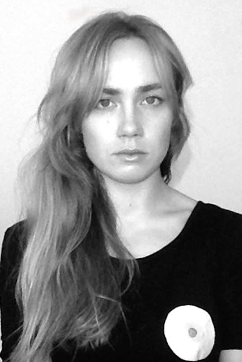 Freyja Reynisdóttir opnar myndlistarsýningu þann 7. nóvember í Hofi