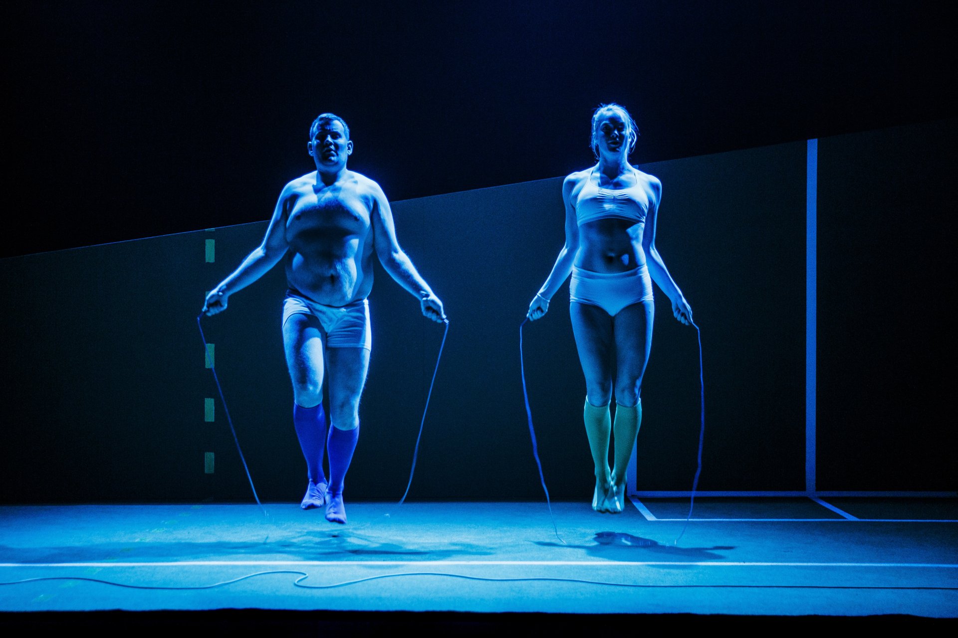 Þetta er grín á leið í Hörpuna, án djóks