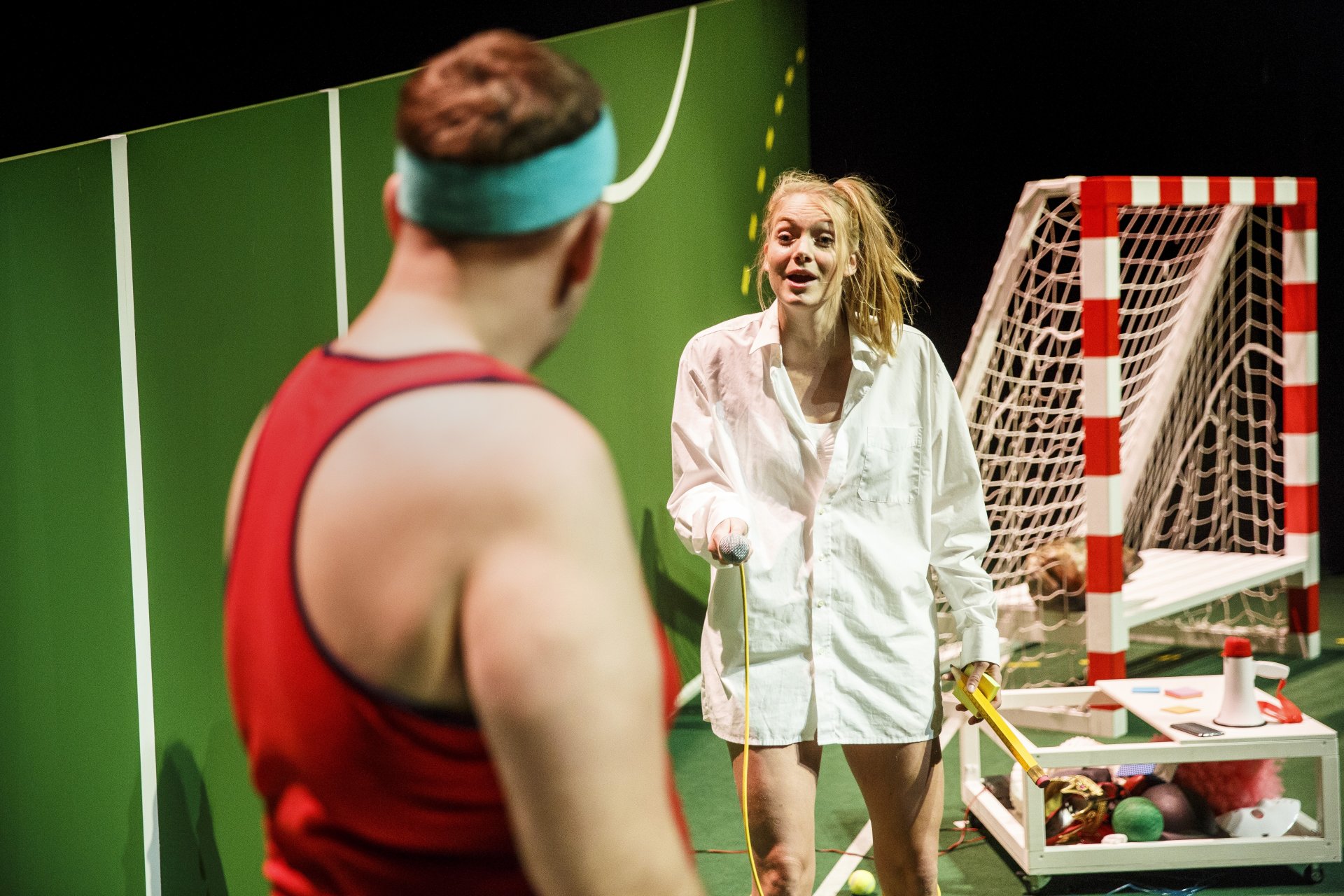 Frumsýning á morgun