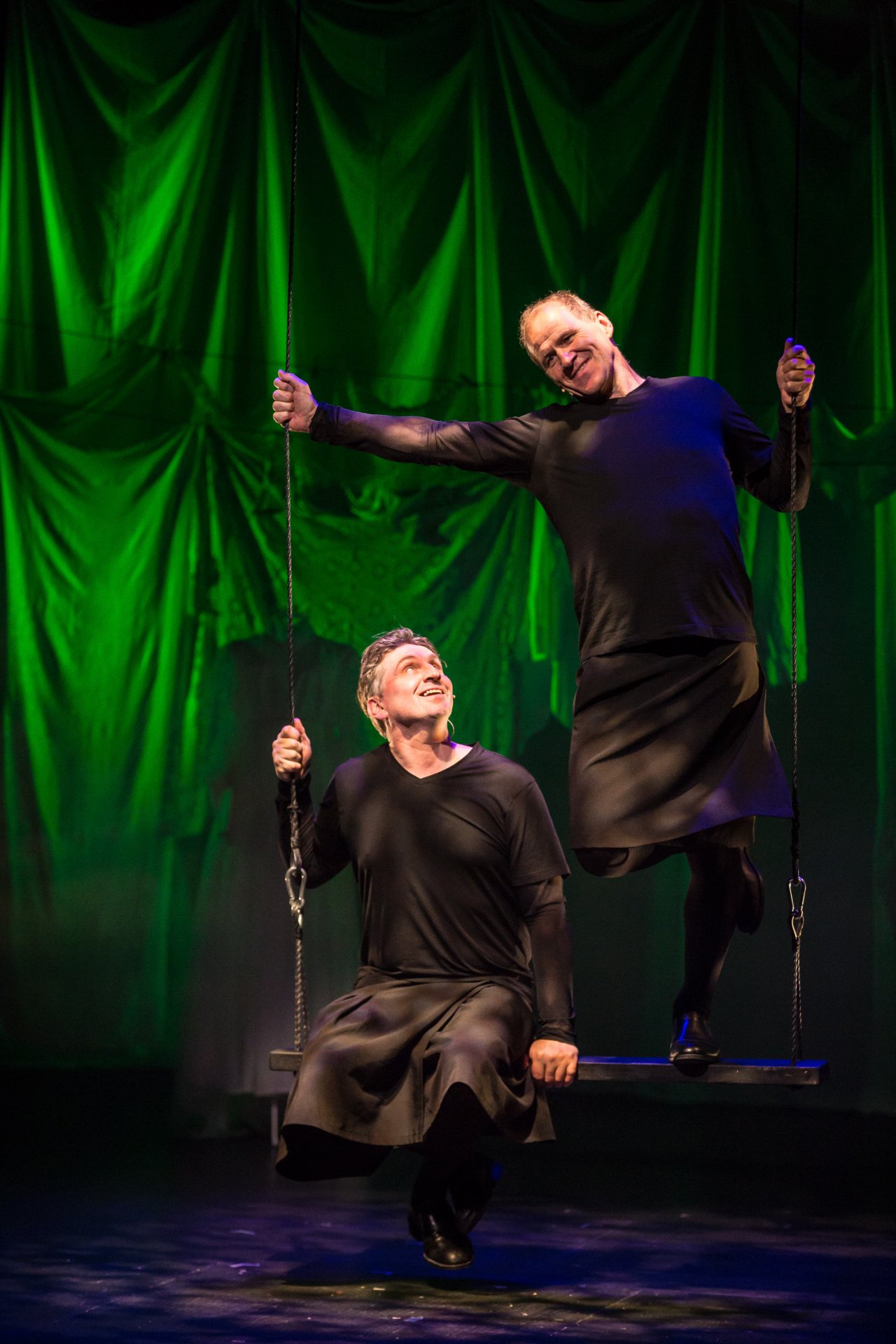 Kvenfólk- Aukasýningar í janúar og febrúar!