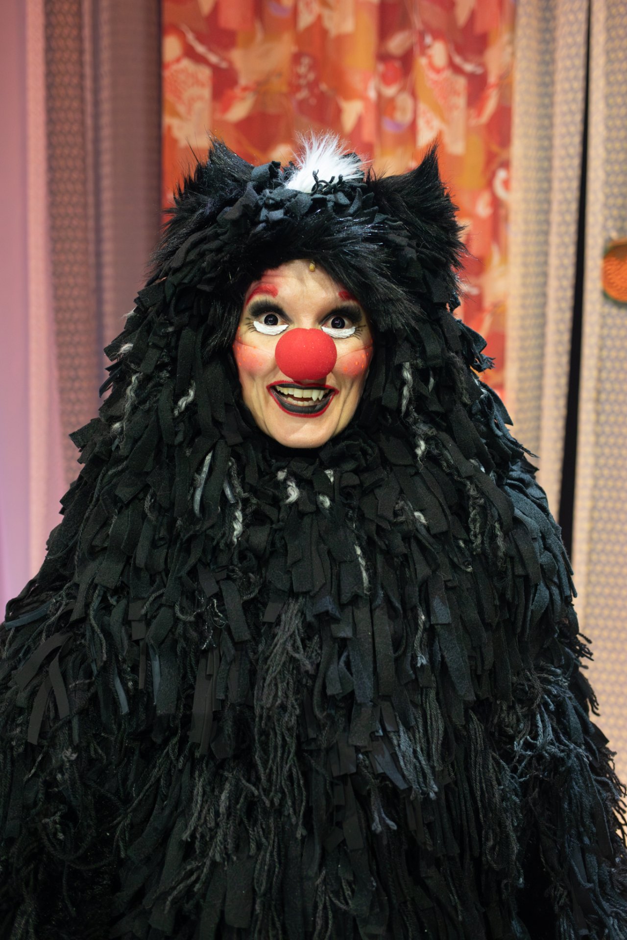 Skrímsli, óperur og Regnbogaland