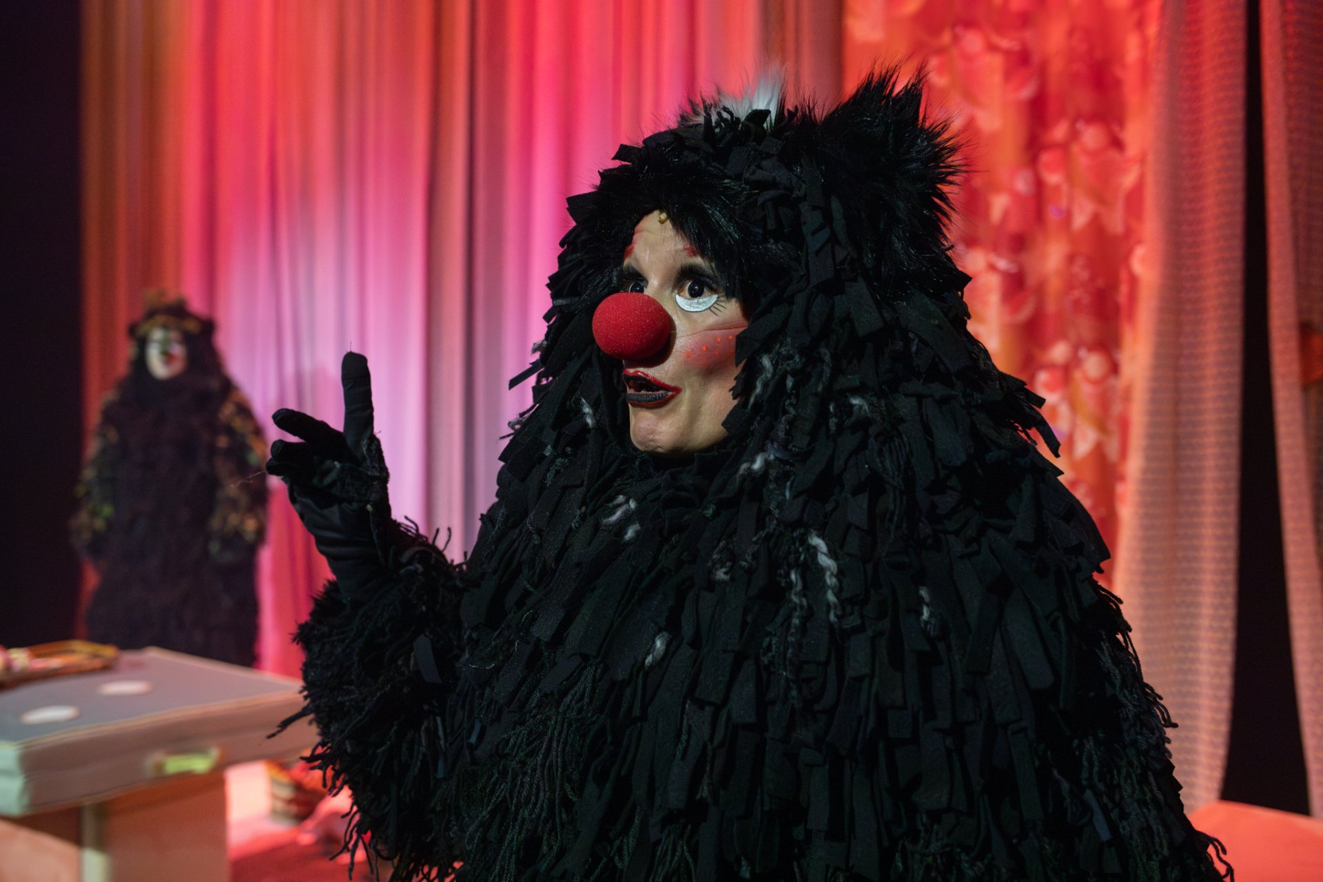 Skrímslin og opnun sýningar Stefáns Boulter