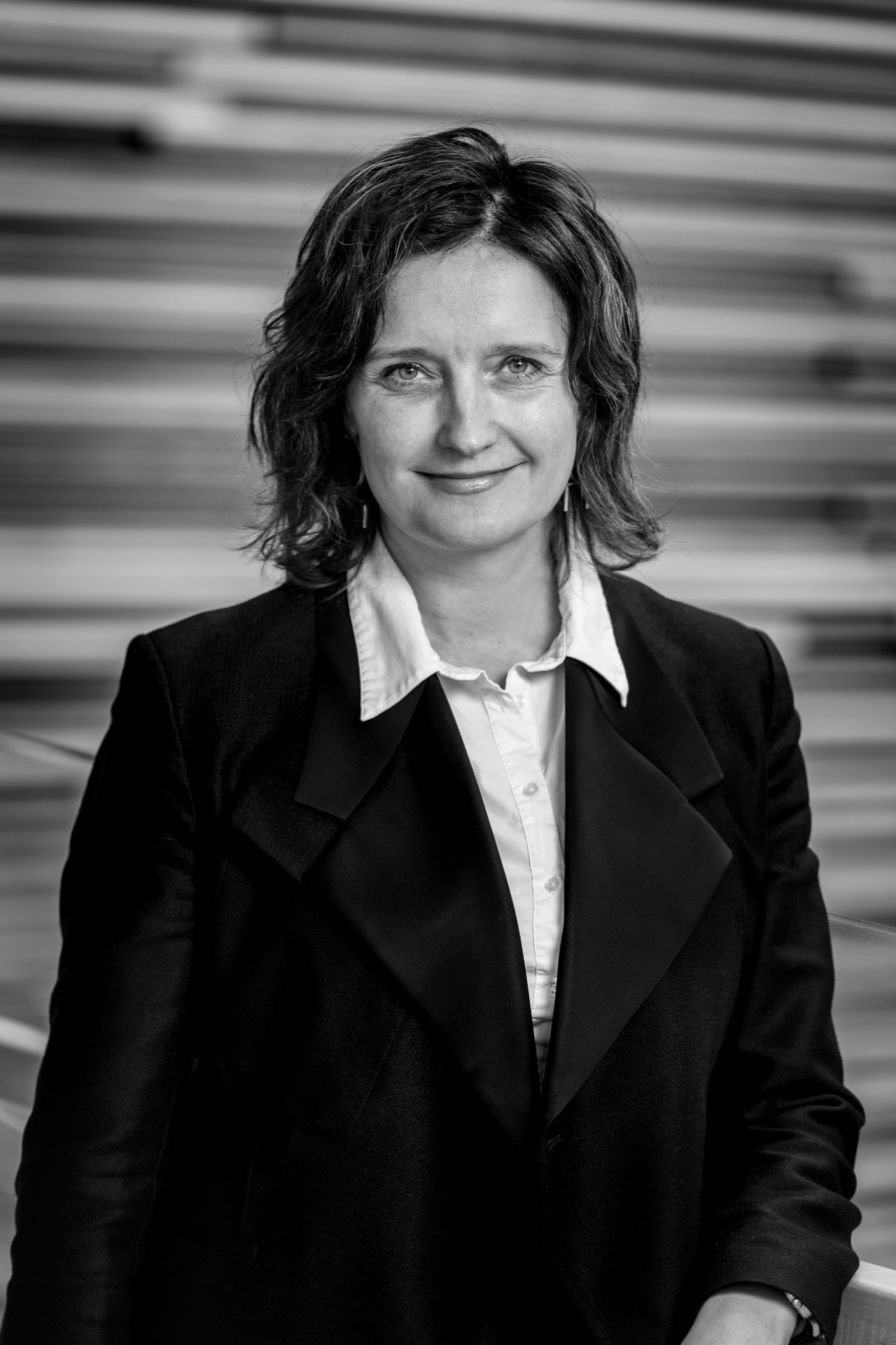 Marta stekkur inn í hlutverk Ögmundar