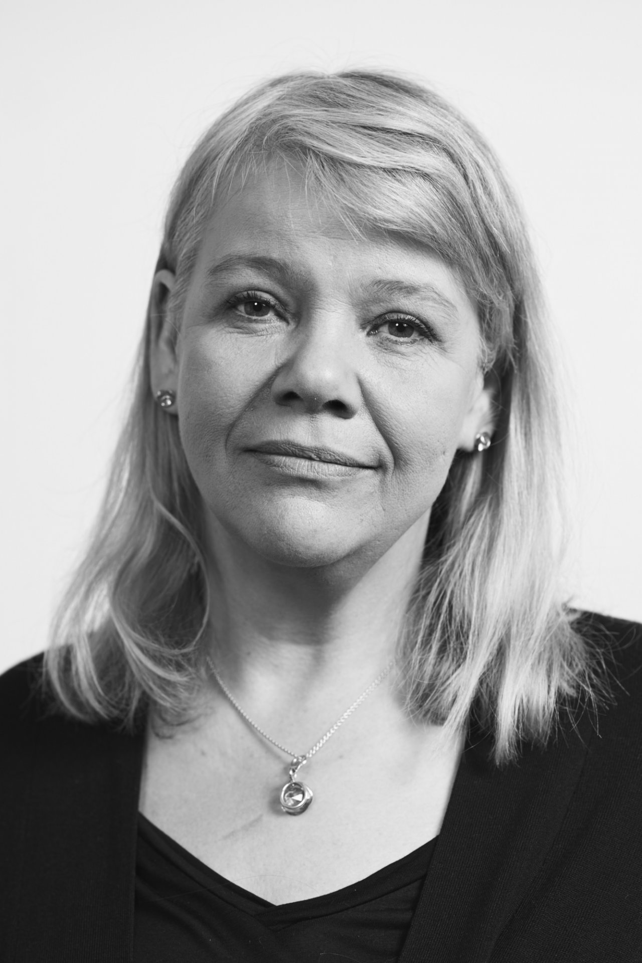 Ólafía Hrönn leikur Skugga-Svein