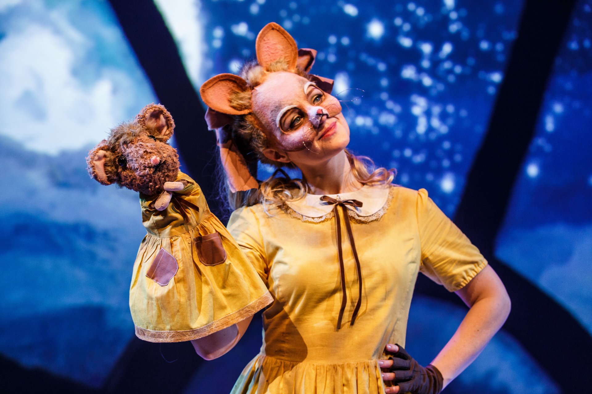 Píla pína  - sýning á leikárinu 2015-2016