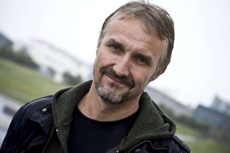 Myndlistarmaðurinn og rithöfundurinn Þorvaldur Þorsteinsson lést langt fyrir aldur fram árið 2013.